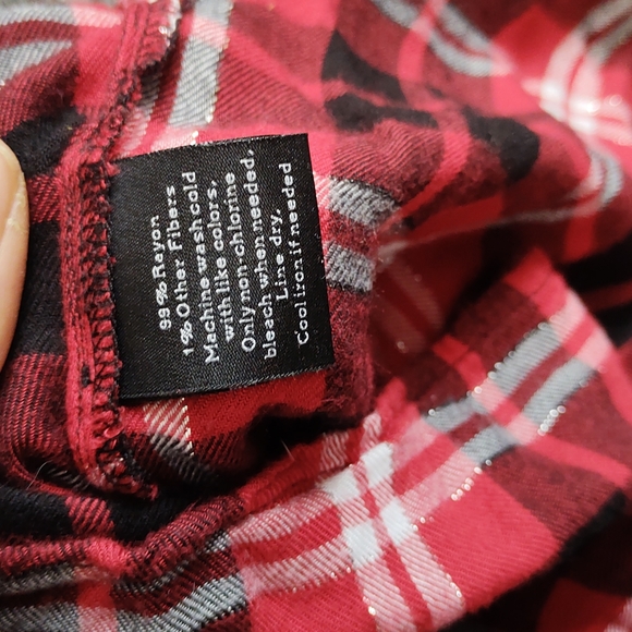 Ladies Plaid Button Up - Picture 3 of 7